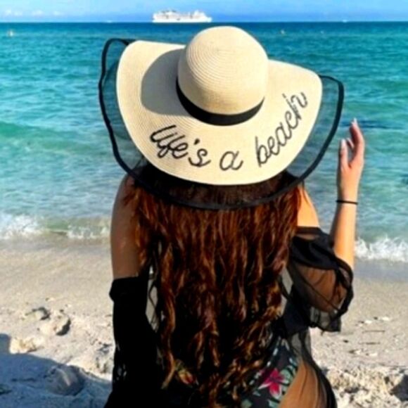 Boho lifes a beach sequin straw hat - Picture 1 of 8